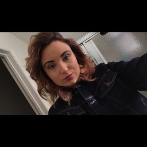 Meet your Posher, Aynemarie